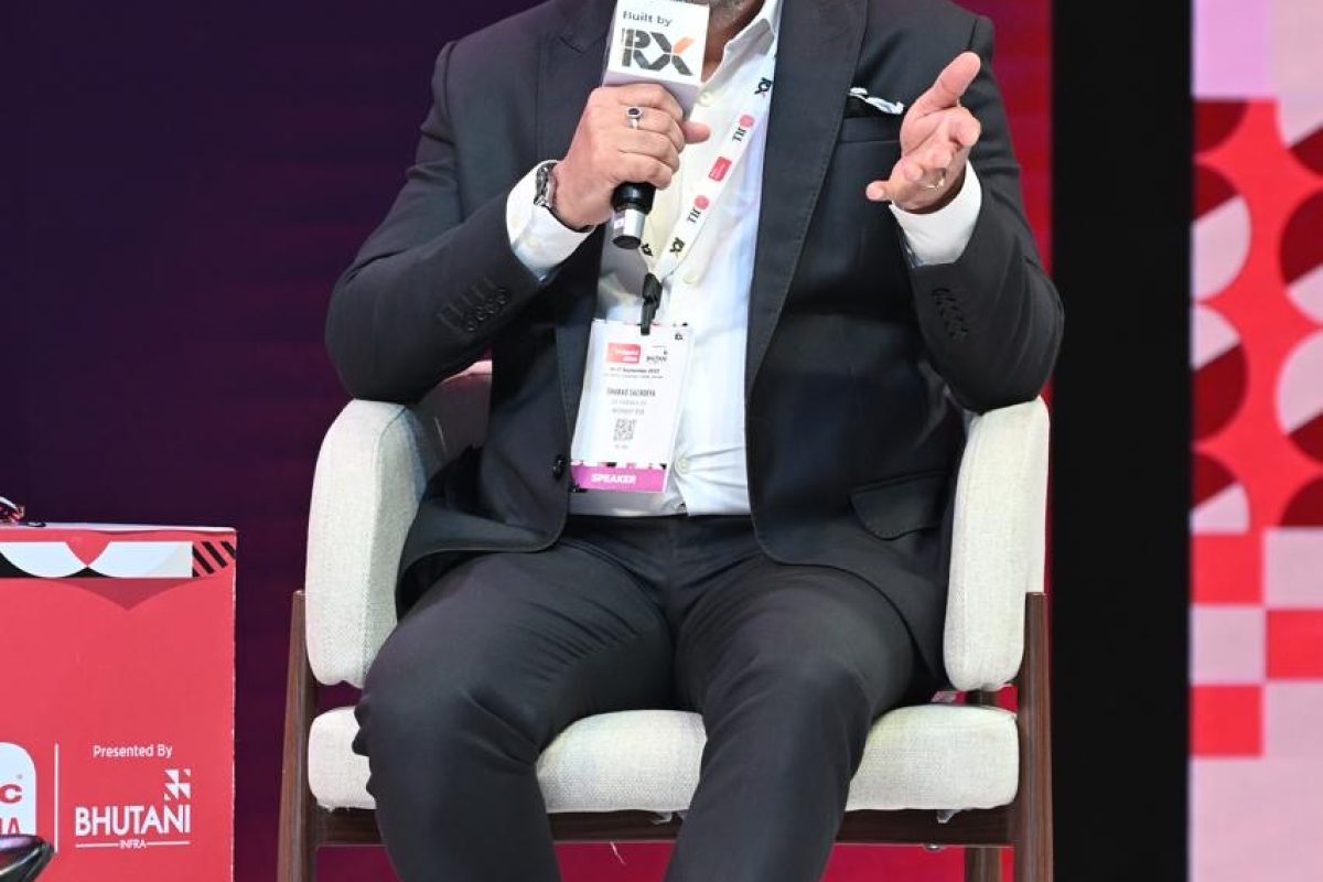 f8f736a2-5b7b-448e-8488-5e2d7695d641